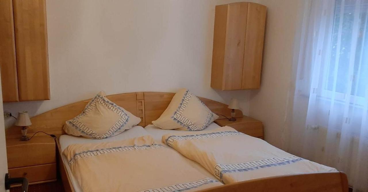 Monteur-, Ferienwohnung Mit Balkon In Hanau Bei Frankfurt Und Aschaffenburg Exteriér fotografie